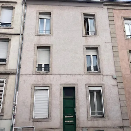 Апартаменты La Perle De *